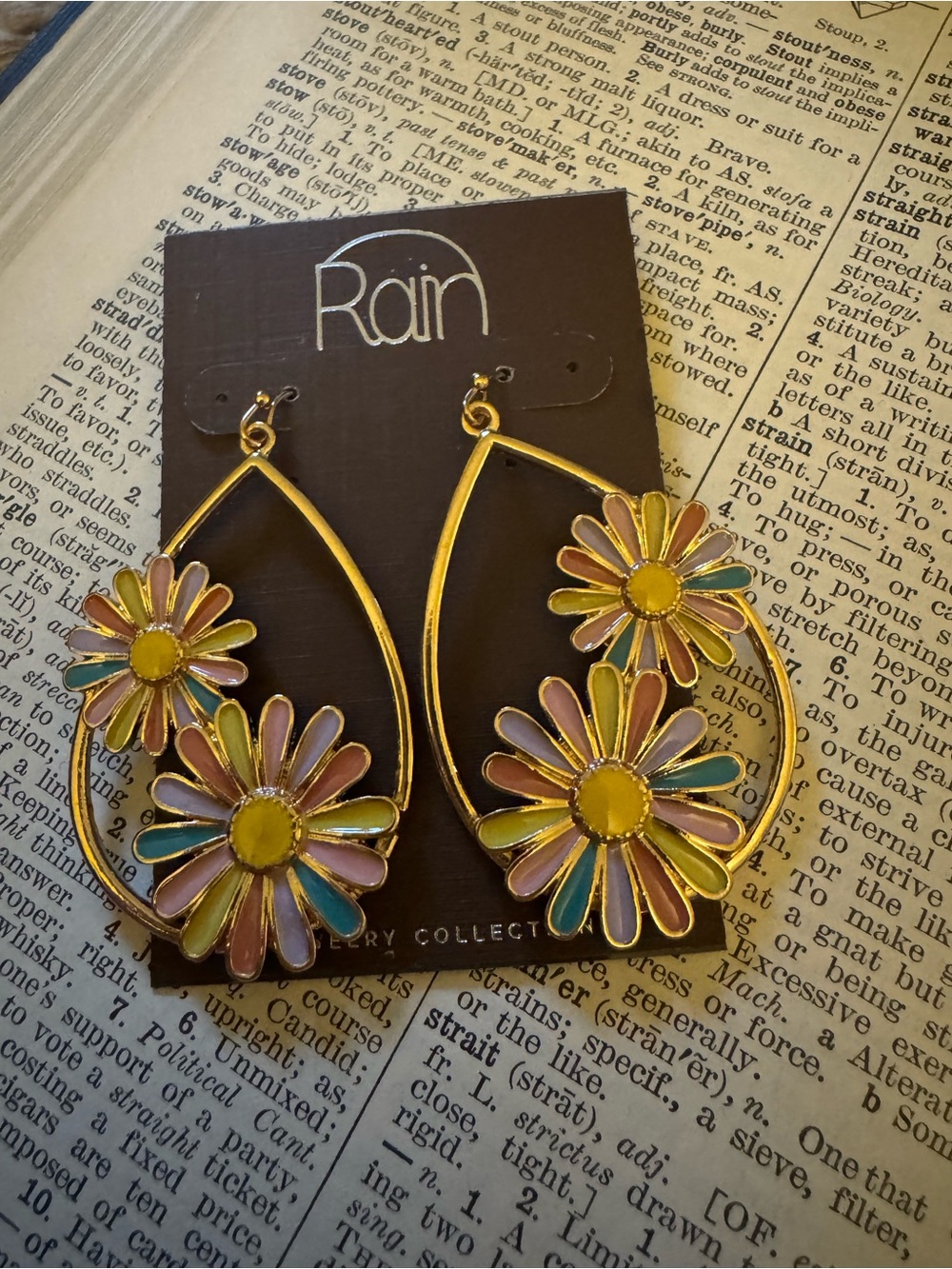 Gold Daisies Drop Earrings in Pastel Multicolor
